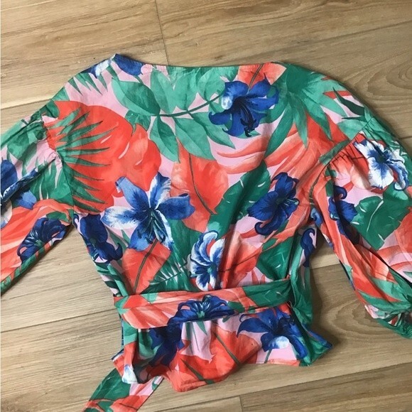 Zara Tropical Print Wrap Blouse S - Picture 2 of 6